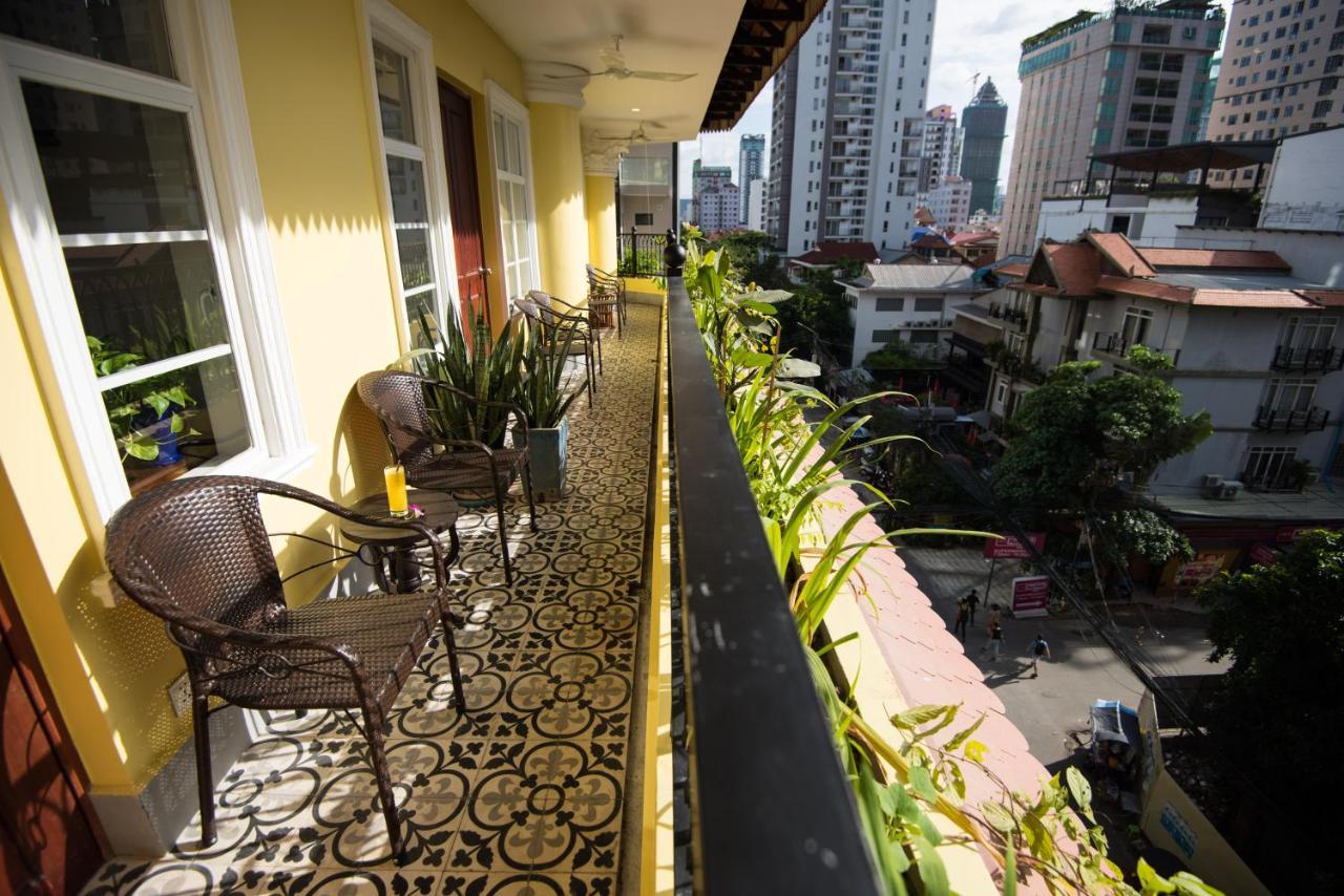 Khmer Surin Boutique Guesthouse Phnom Penh Exterior photo