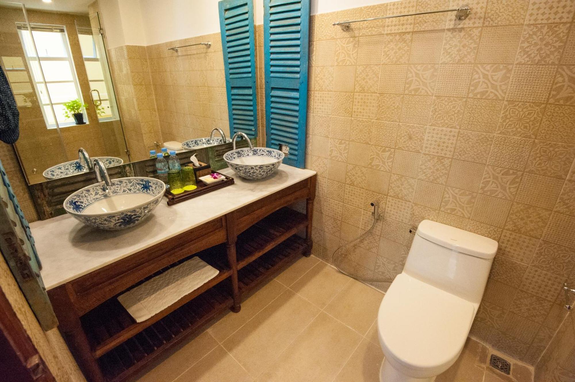 Khmer Surin Boutique Guesthouse Phnom Penh Exterior photo