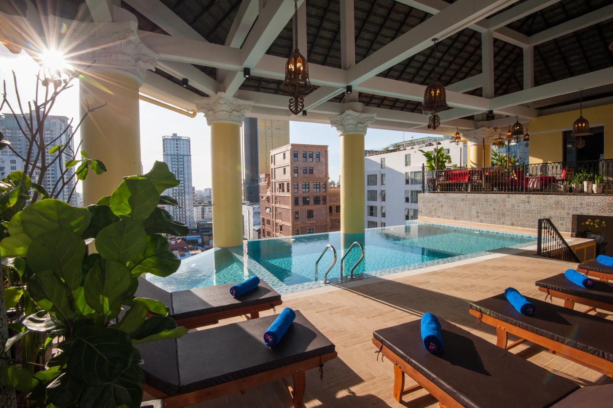 Khmer Surin Boutique Guesthouse Phnom Penh Exterior photo