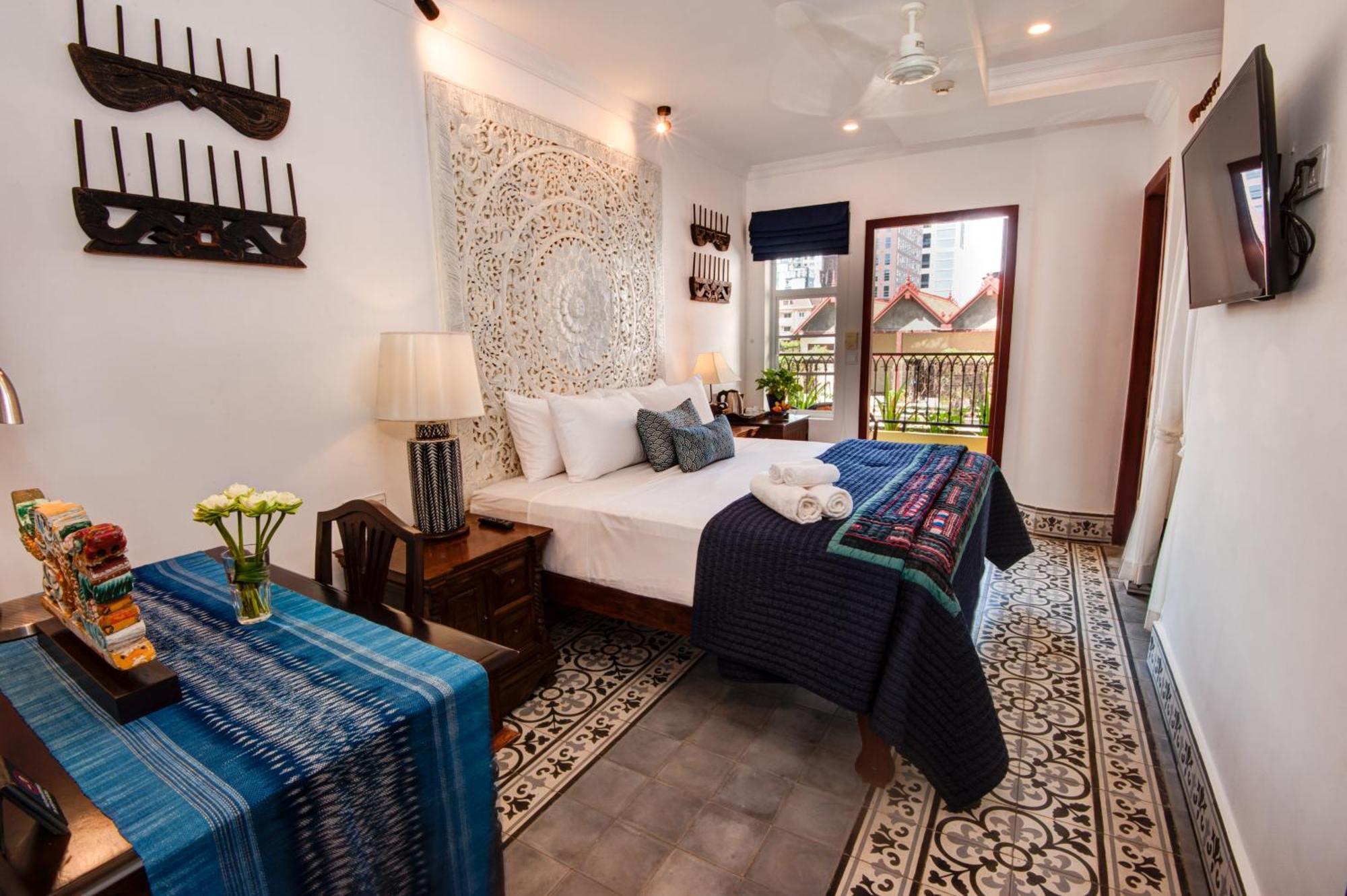 Khmer Surin Boutique Guesthouse Phnom Penh Exterior photo